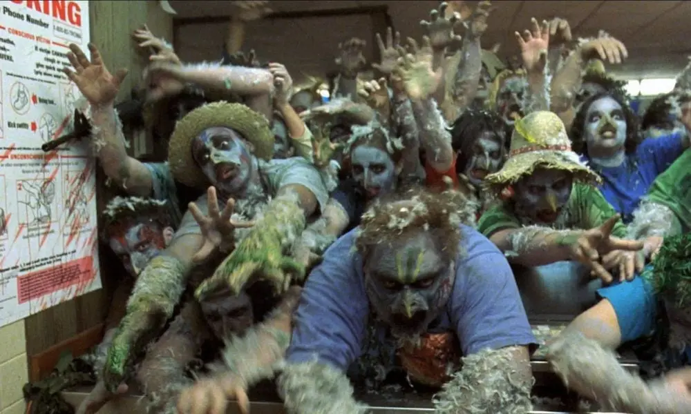 POULTRYGEIST: NIGHT OF THE CHICKEN DEAD (2006)